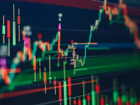 70-90% dintre investitori pierd bani cu CFD-urile. Avertizare din partea experților